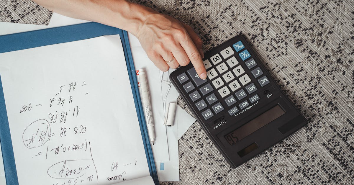 Case Connect Compensation Calculator | Ranges + Charts (Educational)
